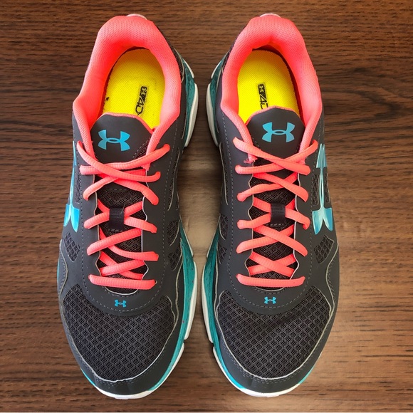 UNDER ARMOUR Micro Engage Women’s Sneakers Size 10 - Picture 6 of 13